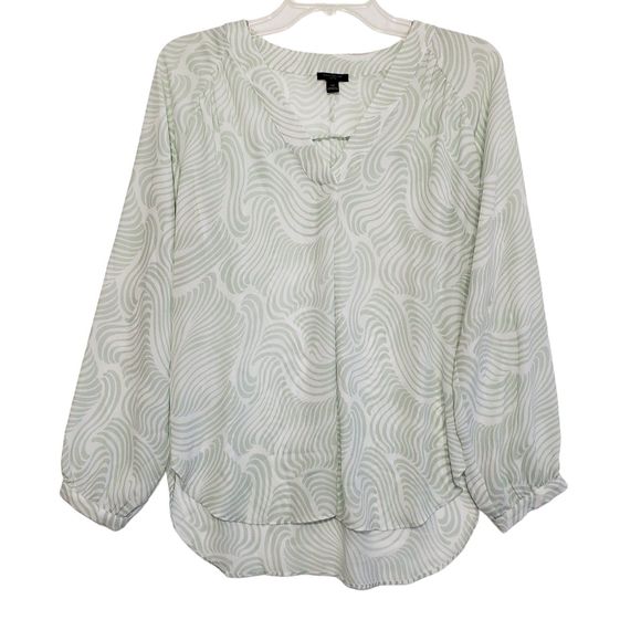 Ann Taylor Petite V-Neck Long Sleeve Blouse, Size SP - Picture 1 of 10